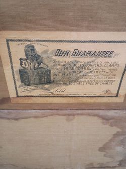 Vintage trunk 1891