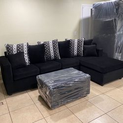 Black Sectional With Ottoman ¡¡NEW IN STOCK!!