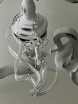 Jesus Cross Silver Plated Pendant With Chain Necklace 24” 3.5mm