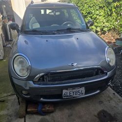 2010 Mini Cooper 