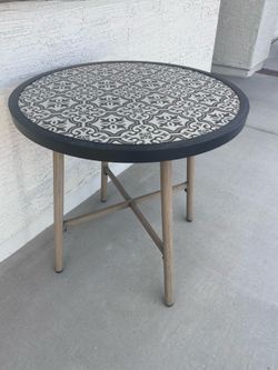 MOVING SALE Round Accent Table with Tile Pattern Top