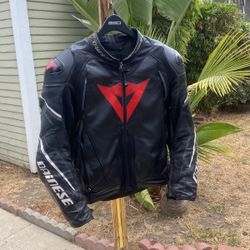 Dainese Motorcycle Jacket 48 Size (medium)