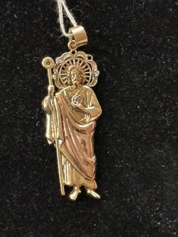Two Tone San Judas Pendent 10k 5.7 Grams 