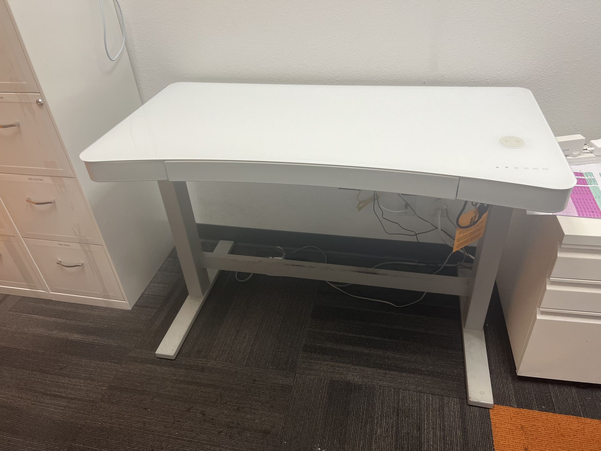 Electrical Height Adjustable Desk