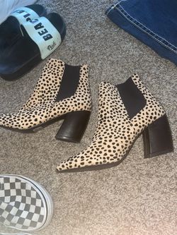 Boots Size 6