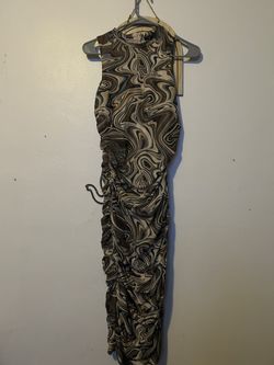 Woman’s Ruched Maxi Dress 