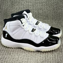 NEW Jordan 11 Retro Size 7 (B-Grade)