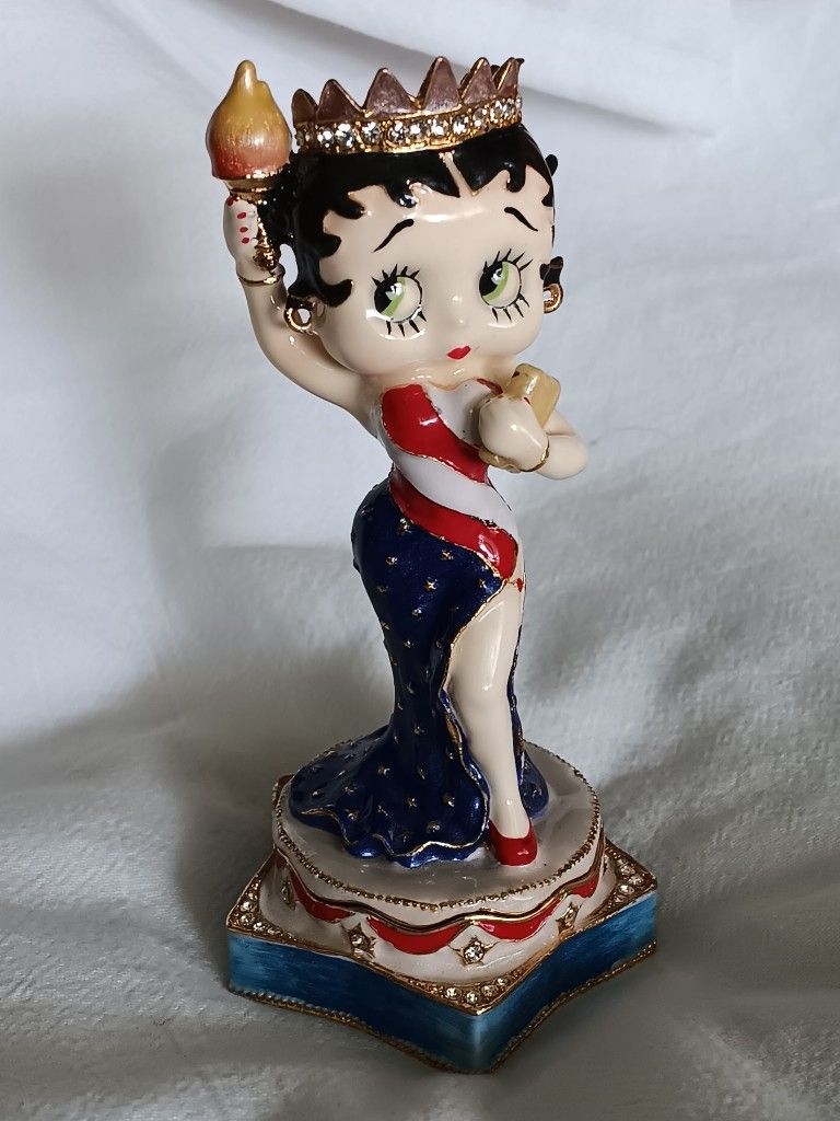 Betty Boop Miss America Figurine