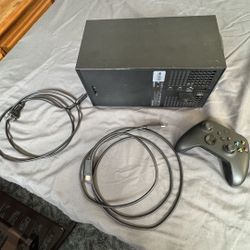 X Box Series X w/ 1TB Expansion Storage