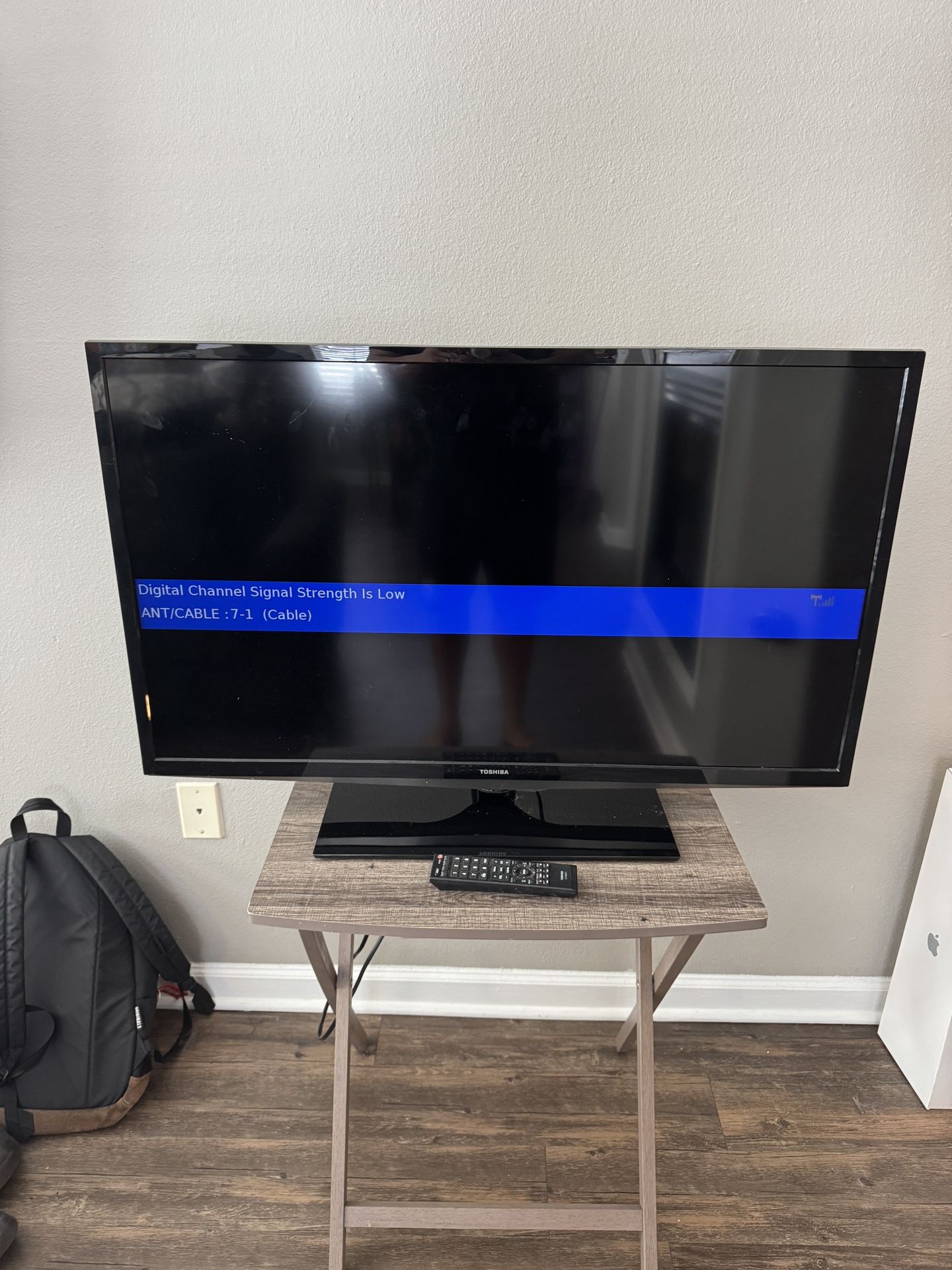 40” Toshiba TV