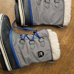 Kids Sorel Boots Size 4
