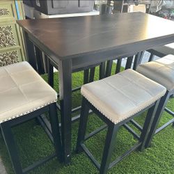 Claridge Counter Height Pub Table And Stools