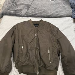 light brow crewneck puffer Jacket