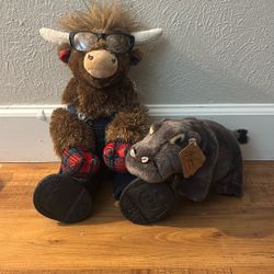 Build A Bear Costimazed Bull + Free Hippo 