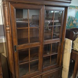 Classic Bookcase/display Cabinet 