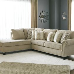Dovemont Putty LAF Sectional


