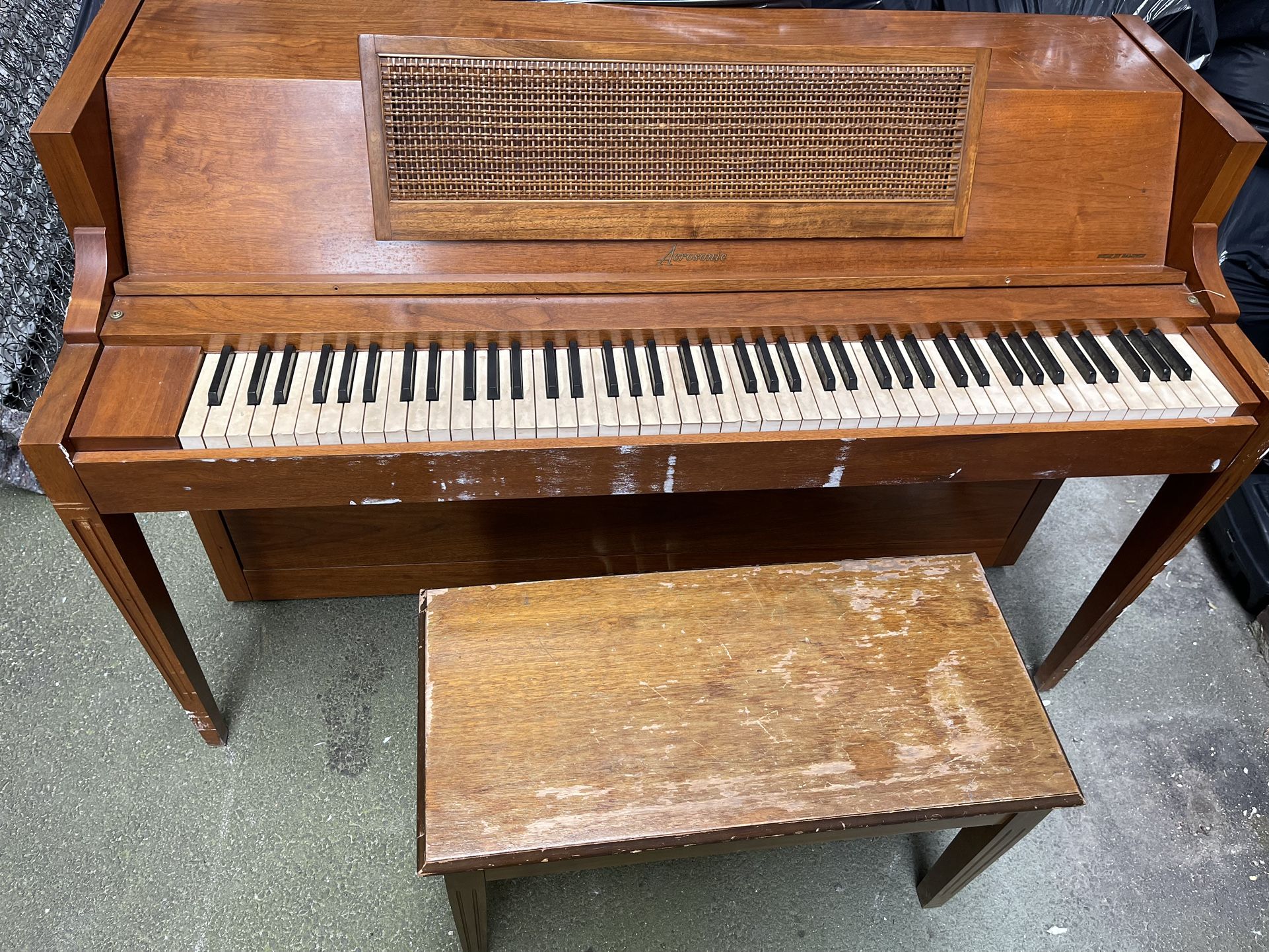 Acrosonic Piano Build By Baldwin 
