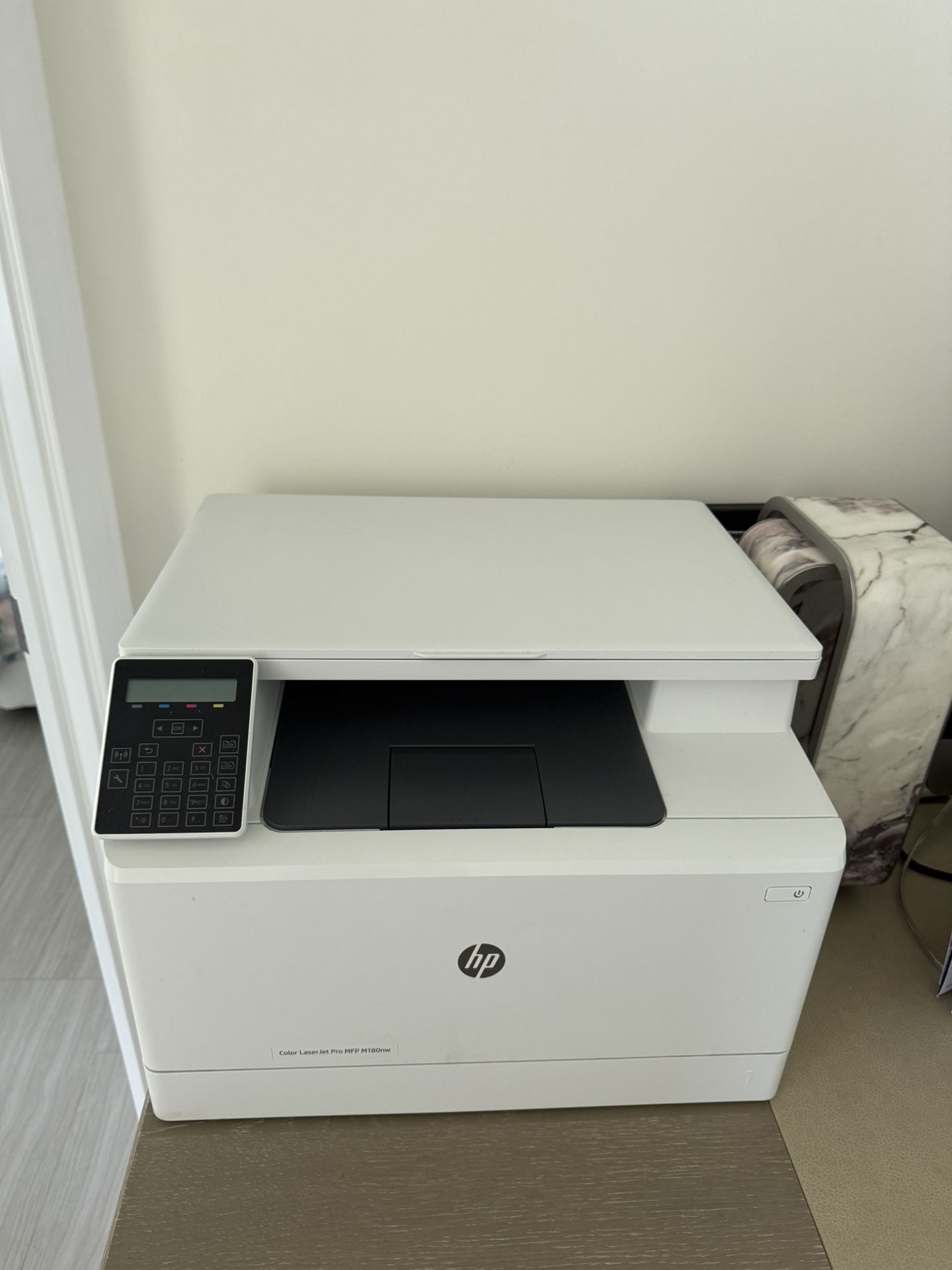 Color LaserJet Pro MFP M180nw