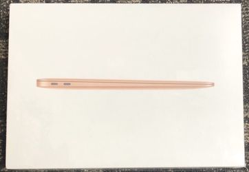 Brandnew MacBook Air 13” Early 2020