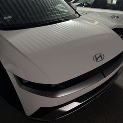 Hyundai Ioniq 5 Hood , Trunk. 2025 3800 Mileage