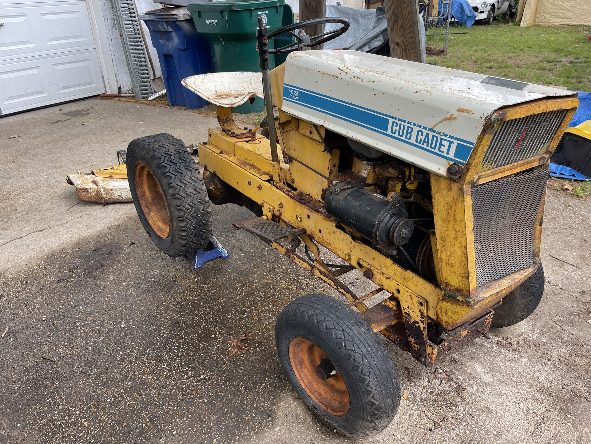 Cub Cadet Model 72, By International Harvester 