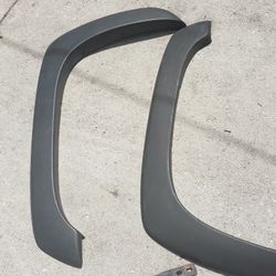 01 Silverado Front Bumper Brakes And Side Moldings