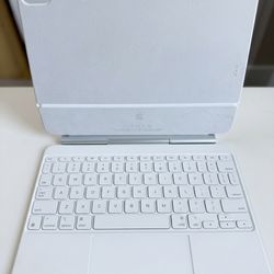 Magic Keyboard for iPad Air 11-inch (M4)