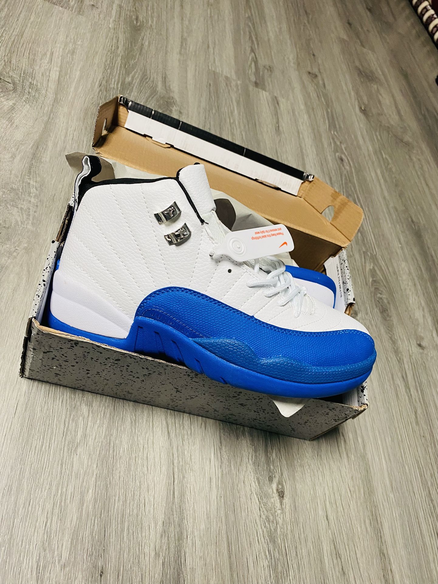 $160
