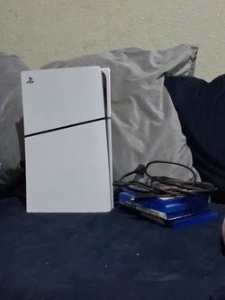 Ps5 slim & games, white, used.