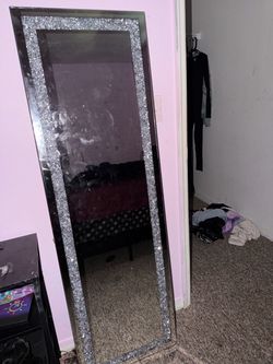 Vanity mirror