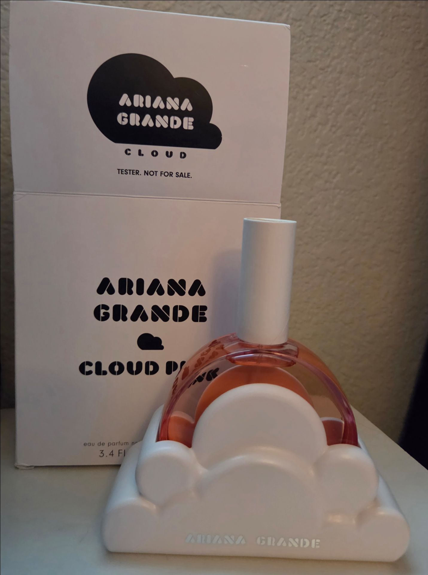 Ariana Grande Cloud Pink 3.4pz EDP perfume