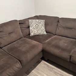 Sectional Sofa 
