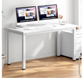 Computer desk
