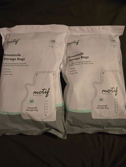 Motif breastmilk storage bags