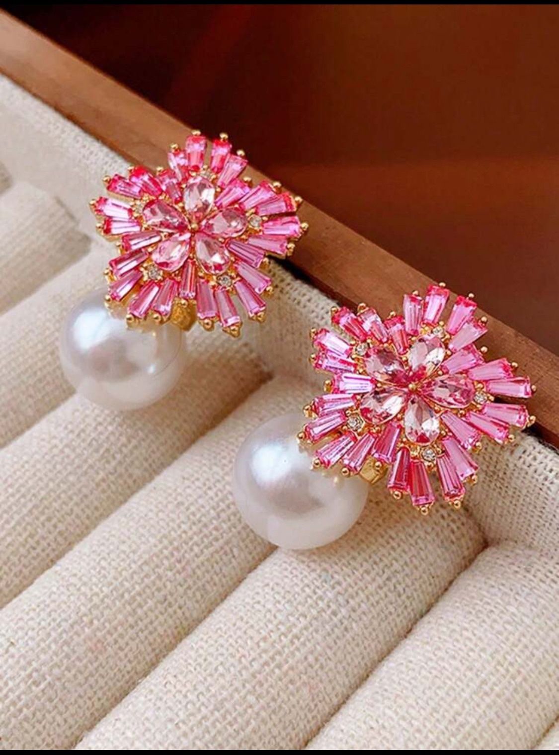 Pink Stone Pearl Earrings !!!!!