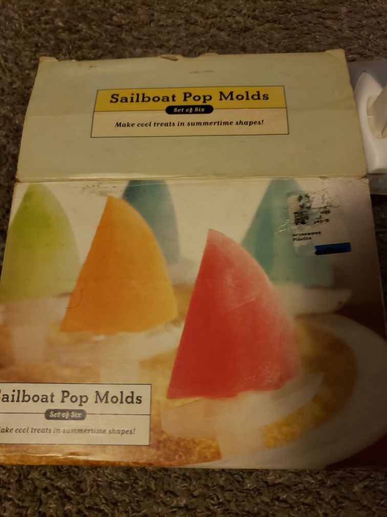 Sailboat pop molds