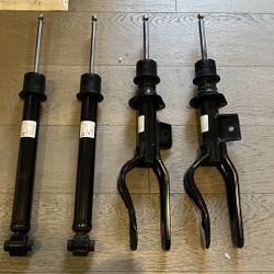 Model Y Performance OEM Struts/Damper Like New Condition