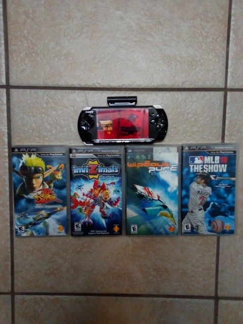 Black PSP 3001 With Camera And Games