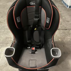 Graco Extended2Fit Convertible Car Seat