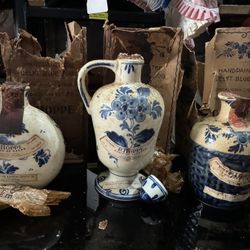 Vintage Delft Blue & White Hoppe Antique bottle 19 century