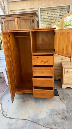 Dresser