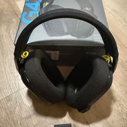 Logitech G435 Wireless Gaming Headset