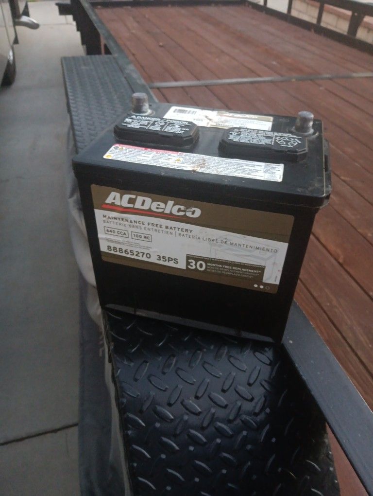 A/c Delco 35 Series Automotive Battery