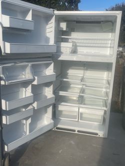 33 by 66 inches big refrigerator for a shop or garage or home grande ref para su negocio o casa garage