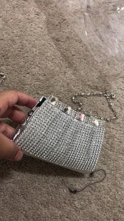 BEAUTIFUL STYLISH MINI BAGS WITG LONG CHAIN