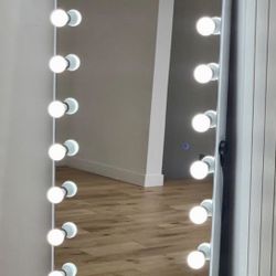Glam Full Body Vanity Mirror 