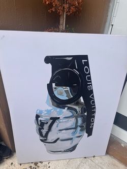 Canvas grenade Louis Vuitton