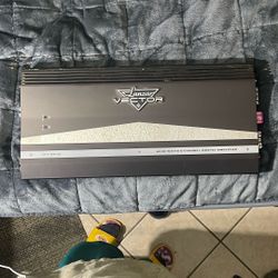 Lanzar Amplifier 
