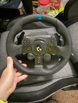 Logitech G923