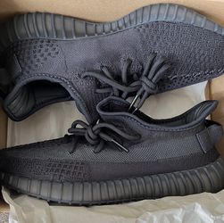 Adidas Yeezy 350s Onyx Size 6 8.5 & 9
